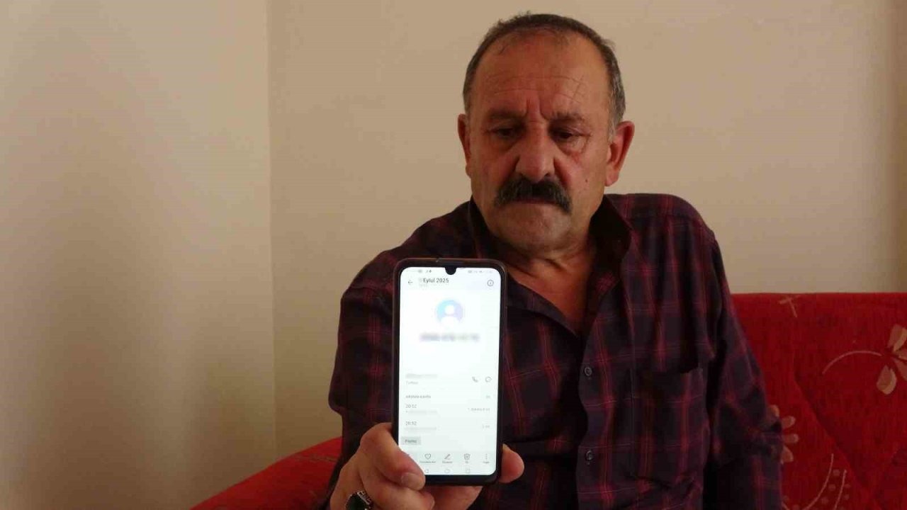 Aşık Süphani'yi 600 bin lira dolandırdılar