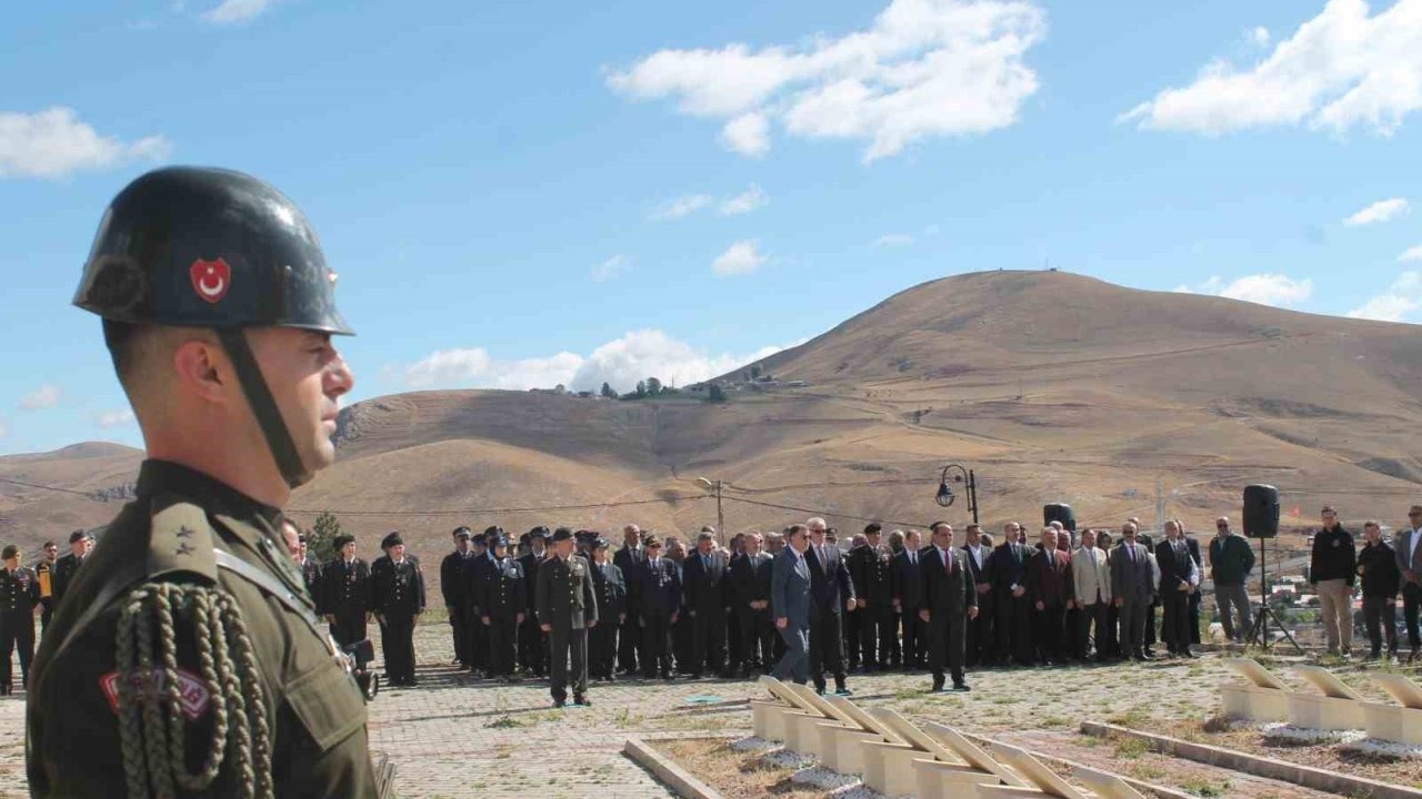 Bayburt’ta ‘Gaziler Günü’ tören ve yürüyüşle kutlandı