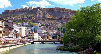 Bayburt ihracatta yine kayıp!