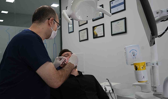 Uzmanlar velileri uyarıyor: "Sağlıksız beslenme diş çürümelerine neden olabiliyor"