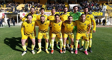 Yarın maç var…