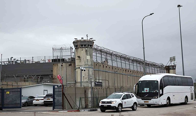 İsrail, Filistinli tutukluların serbest bırakılmasını erteledi