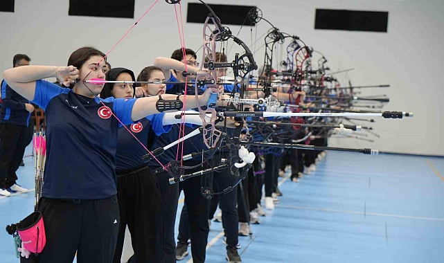 Milli okçular, Los Angeles Olimpiyatları'nın ilk adımını Samsun'dan atıyor