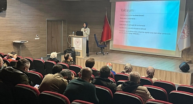 Sağlık çalışanlarına eğitim verildi
