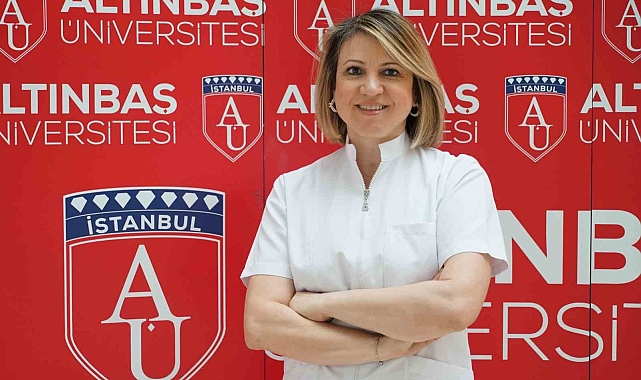 Sigara, diş eti sağlığını olumsuz etkiliyor
