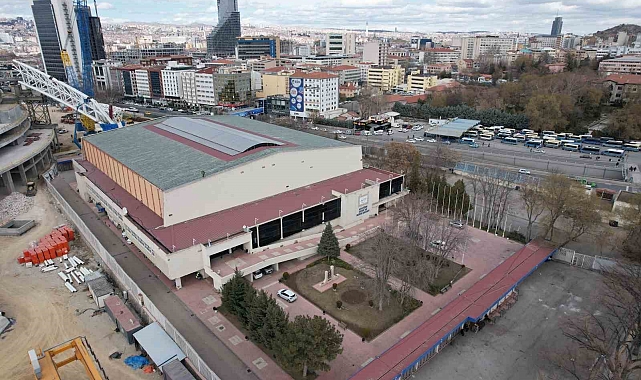 Ankara'nın tarihi Atatürk Spor ve Sergi Salonu yıkılıyor