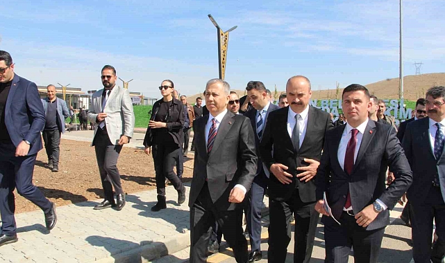 İçişleri Bakanı Yerlikaya: ''5199 sayılı Hayvanları Koruma Kanunu'nun uygulanmasıyla ilgili tüm hazırlıklar tamamlandı''