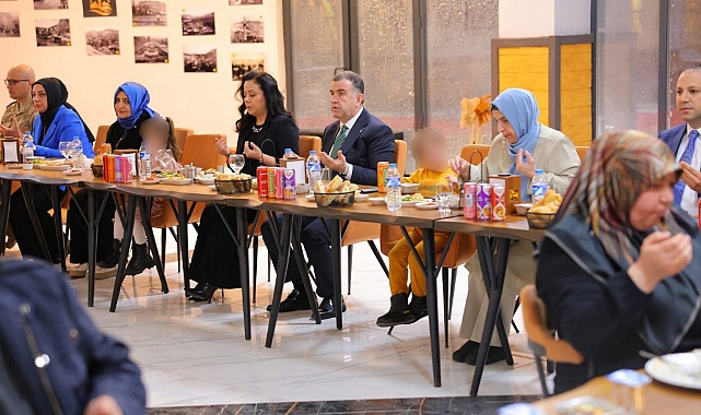 Koruyucu ailelerle iftar sofrasında bir araya gelindi