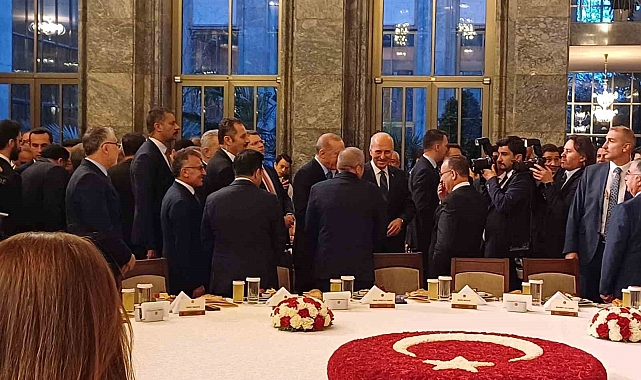 TBMM Başkanı Kurtulmuş milletvekilleriyle iftar yemeğinde buluştu
