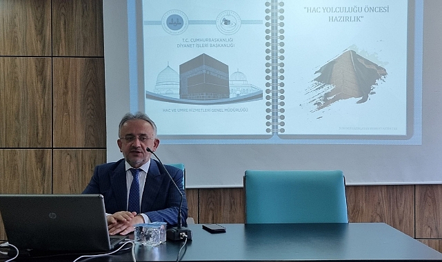 Bayburt'ta hacı adayları için seminer düzenlendi