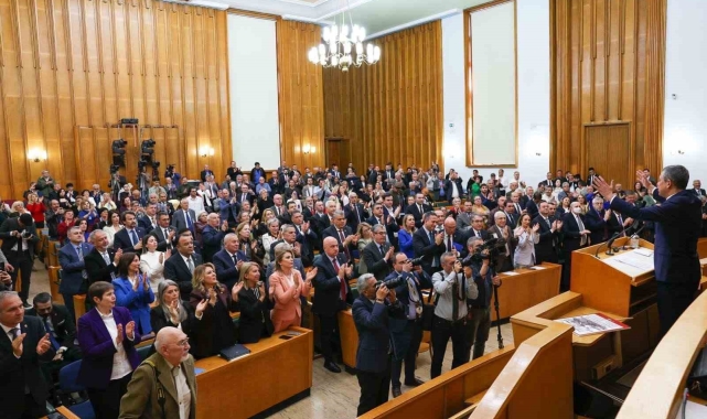CHP Genel Başkanı Özel: "Darbeyi yapıp millete yüzde 25 zam uyguluyorlar"