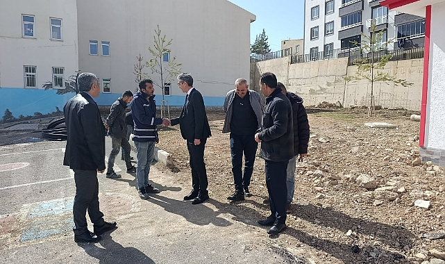 Çocuklar Gülsün Anaokulu gün sayıyor