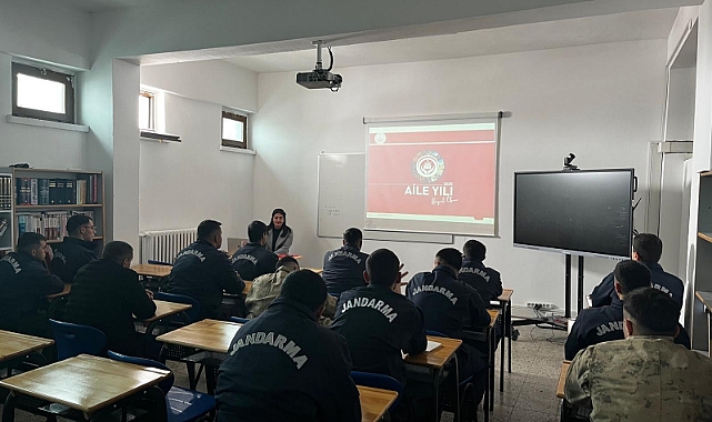 Jandarma ekiplerine eğitim verildi