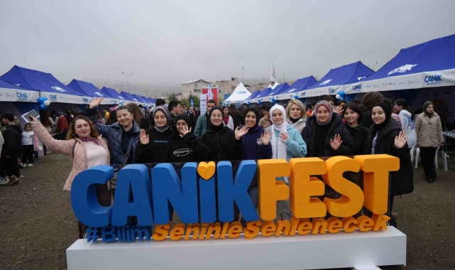 Karadeniz'in en büyük bilim festivali CANİKFEST başladı