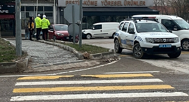 O kavşakta kaza!