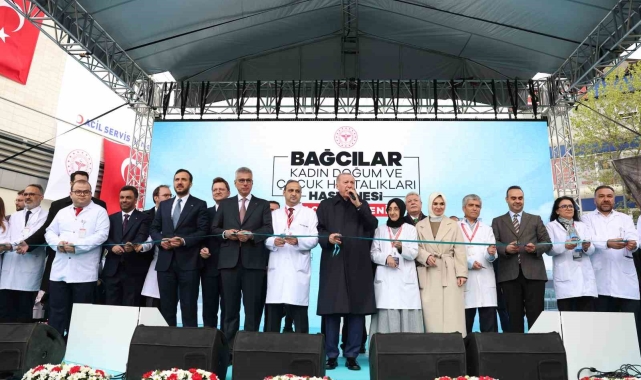 Sağlık Bakanı Memişoğlu: "İstanbul'da yaptığımız sağlık yatırımlarıyla bu güzel şehrimizi uluslararası bir sağlık merkezi konumuna yükselttik"