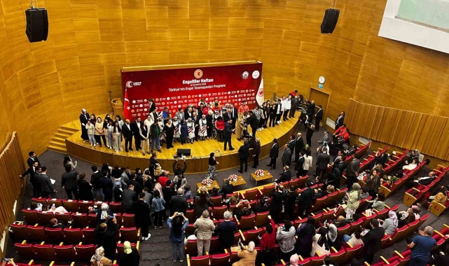 Bakan Göktaş: "5 bin 777 olan engelli kamu çalışanı sayısını 73 bin 800'e çıkardık"