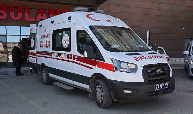 Elazığ'da 4 kişi içtikleri sütlü kahveden zehirlendi