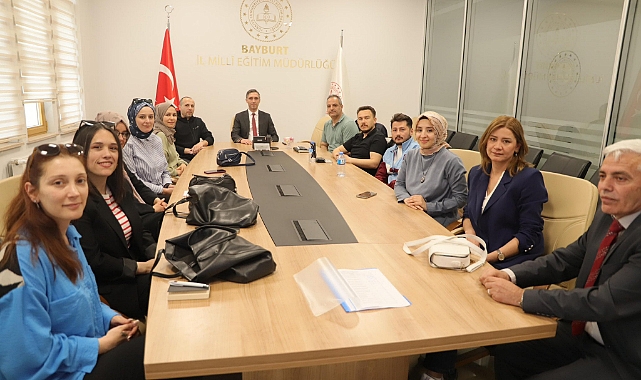Genç öğretmenlere uyum eğitimi