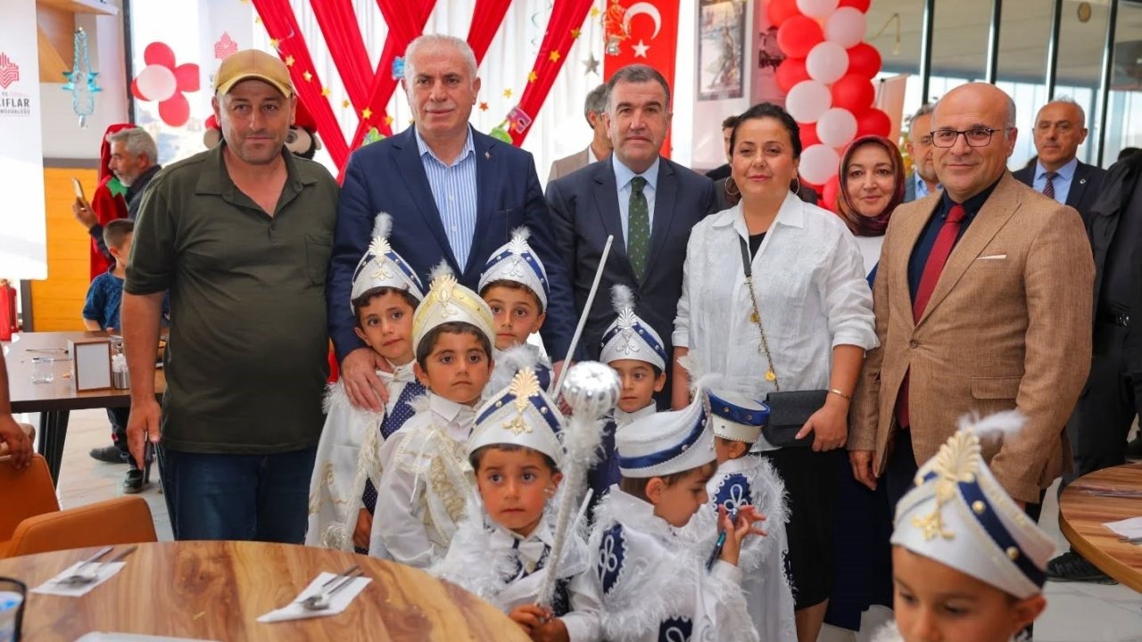 Bayburt’ta toplu sünnet töreni yapıldı