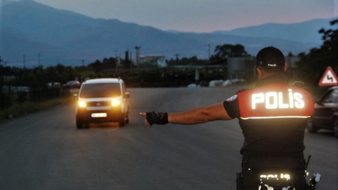 Erzincan’da aranması bulunan 15 şahıs yakalandı