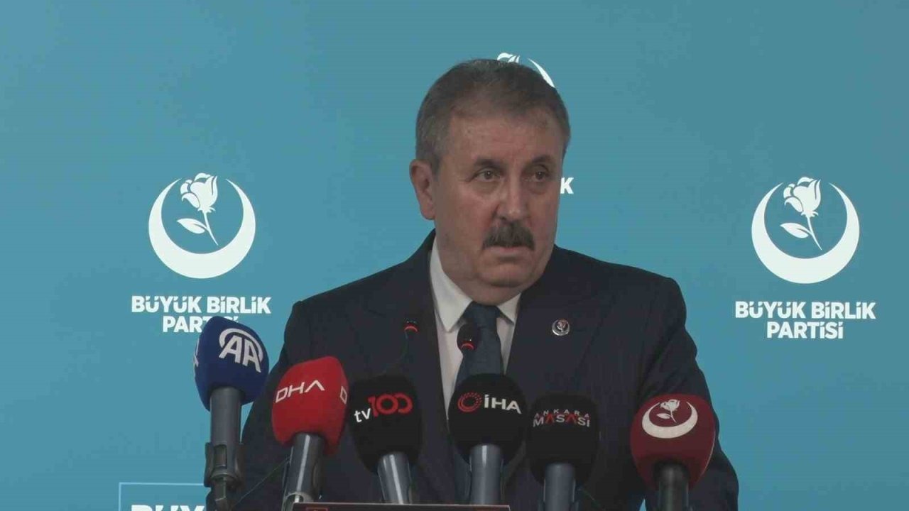 BBP Başkanı Destici: "(Suça sürüklenen çocuklar) ceza sistemimizi değiştirmek dışında bir seçeneğimiz kalmamıştır"