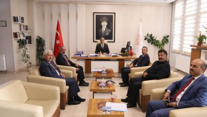 İki okulun başarı durumu değerlendirildi