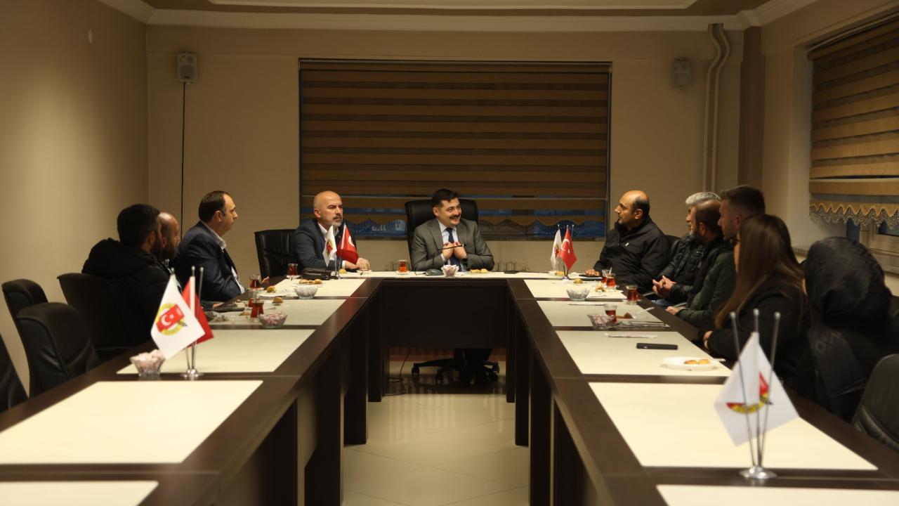Akkaya gazetecilerle biraraya geldi