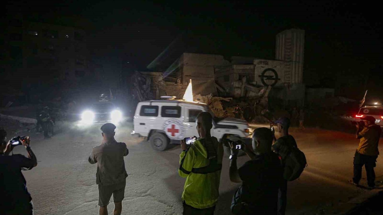 İsrail, Hamas’tan 2 İsrailli rehinenin daha cesedini teslim alacak