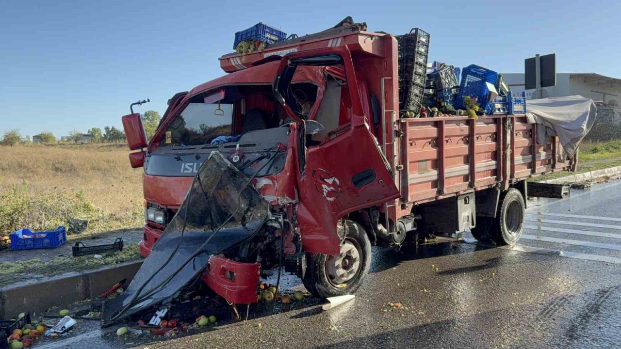 Samsun’da ehliyetsiz sürücü zincirleme kazaya karıştı: 1 yaralı