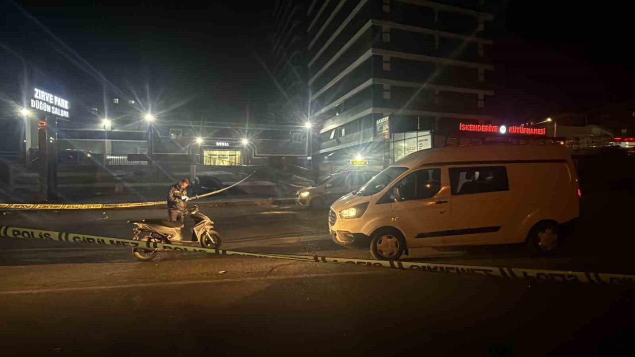 Diyarbakır’da düğün salonunda silahlı kavga: 1 ölü, 2 yaralı