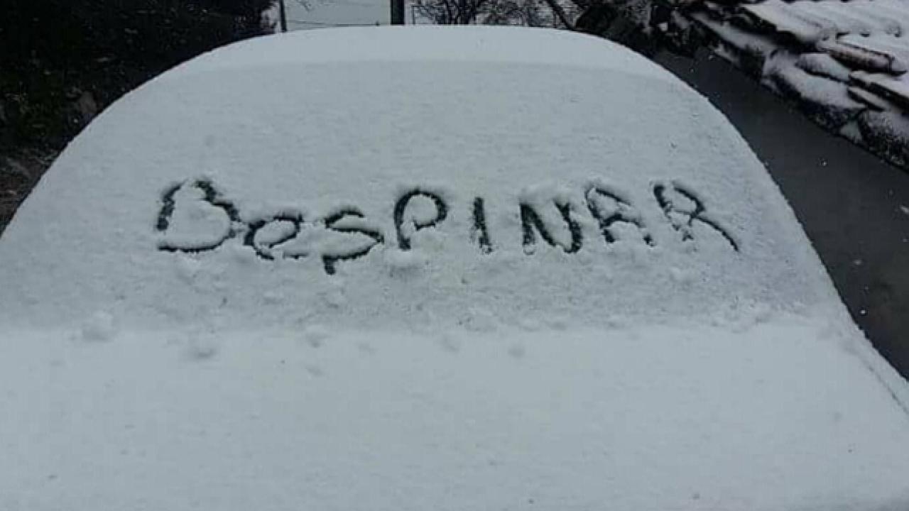 Beşpınar buz kesti!