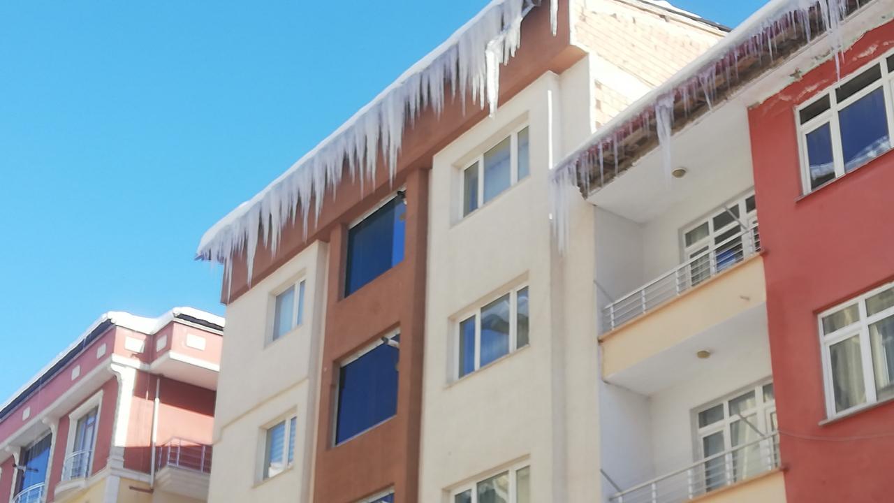 Çatılara dikkat!