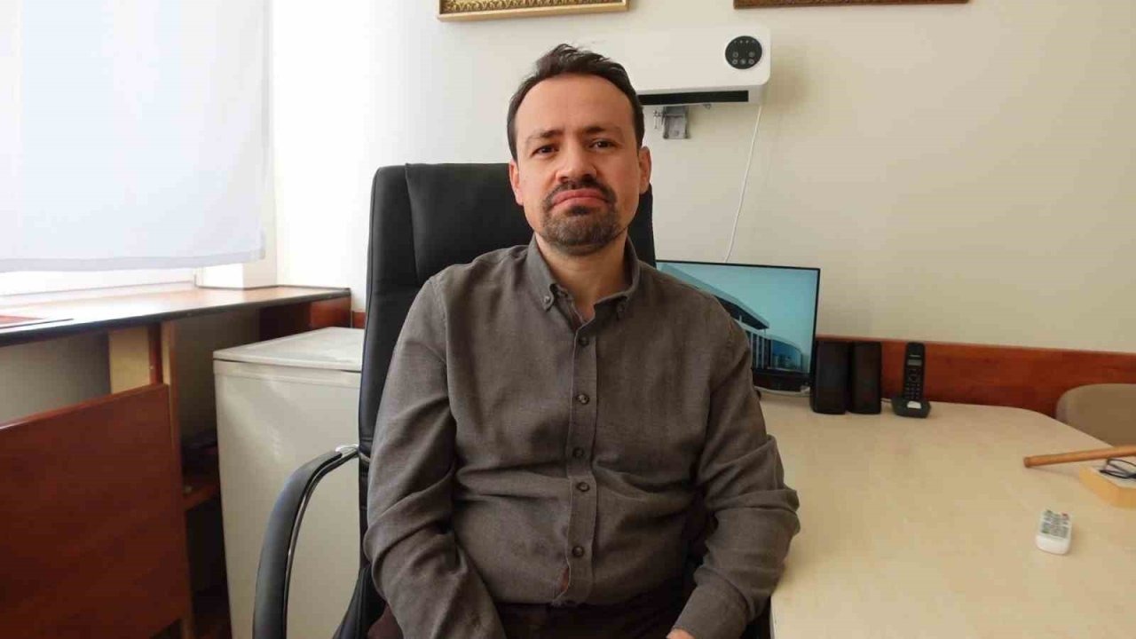 Prof Dr. Gürok: "Mevsimsel depresyon sonbaharın sonlarında başlıyor, ilkbaharın başlarında azalıyor"