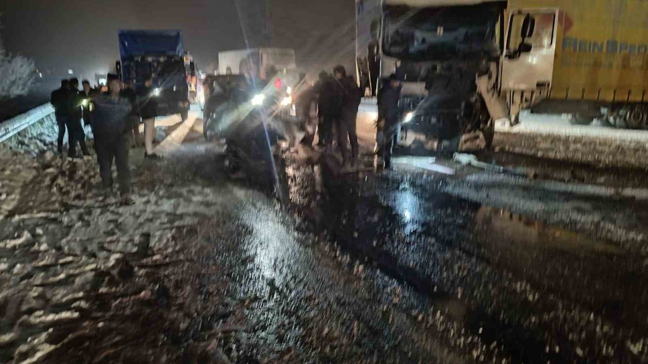 Erzurum’da trafik kazası: 4 ölü