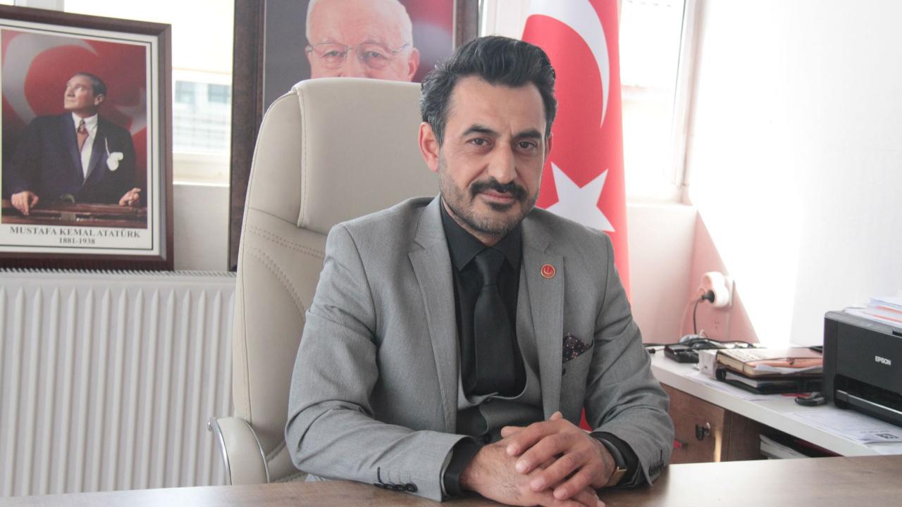 Mutlutürk’ten 6 Şubat’ın 3. yıl dönümünde kritik uyarı: “Hazırlıksızlık asıl yıkımdır”