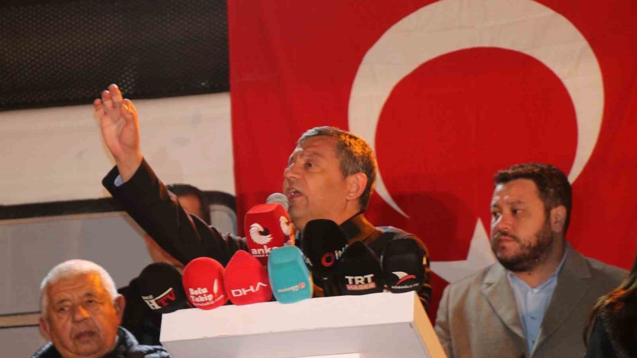 Özgür Özel: "Tanju’yla gurur duyuyoruz"