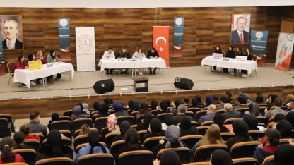 Liseler arası münazara heyecanı