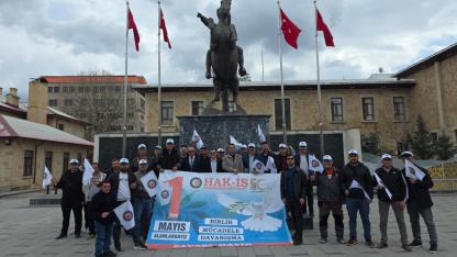 HAK-İŞ’ten 1 Mayıs açıklaması: "Savaşa hayır, emeğe selam!"